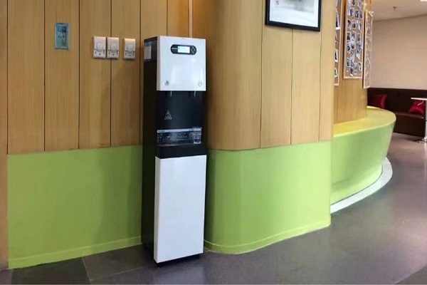 幼兒園直飲水檢測要求有哪些？學(xué)校直飲水檢測怎么做？